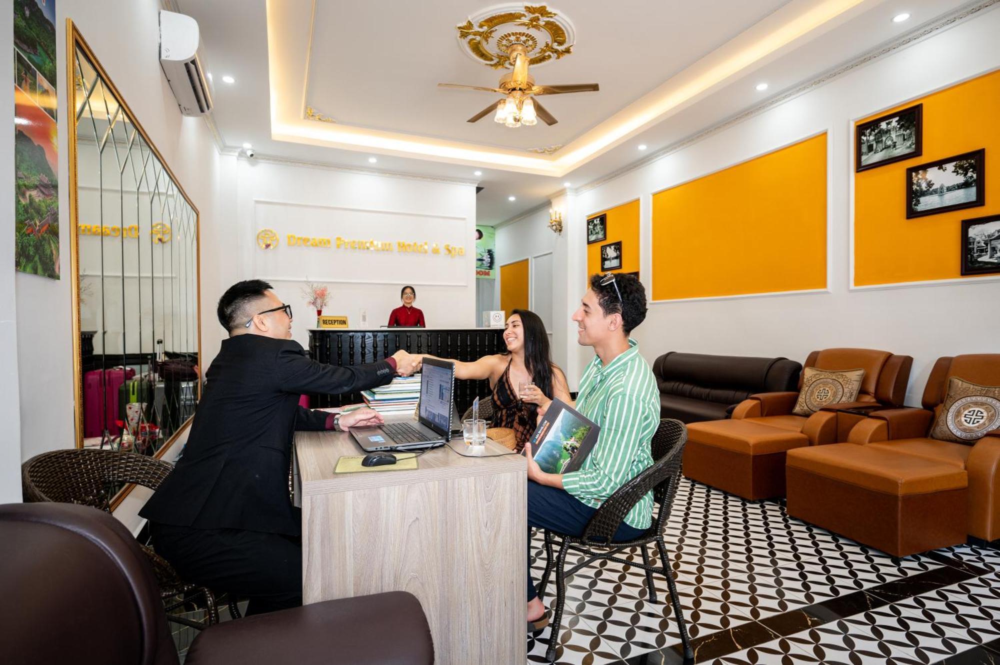 Dream Premium Hotel & Spa Hanoi Exterior photo